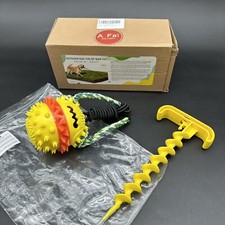 Tug it Outdoor Dog toy Tug of war / tug rope new in box Yellow