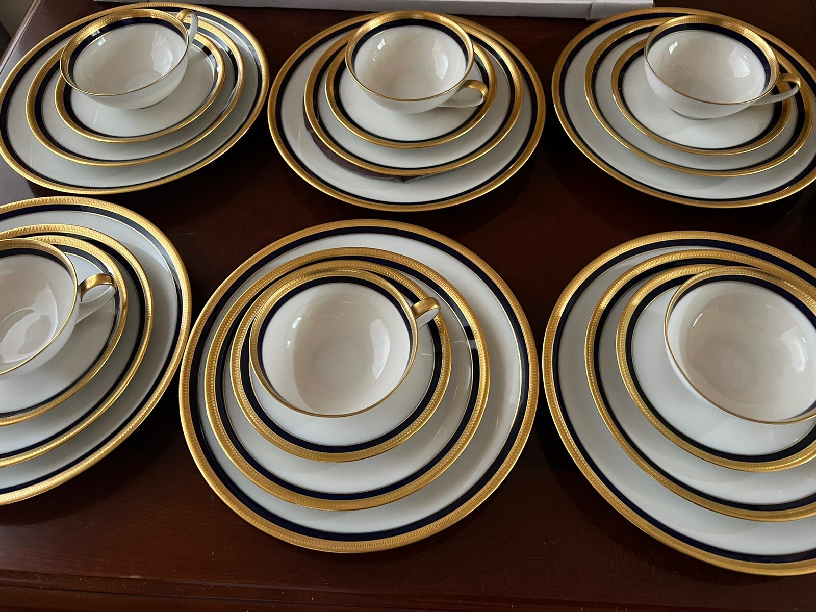Picture 1 of 16