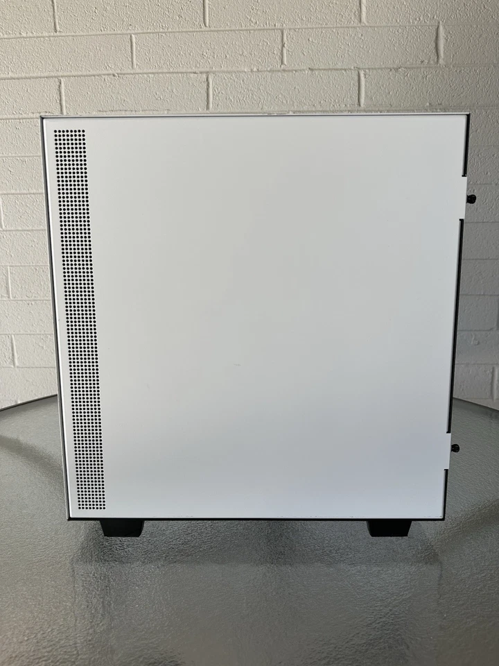 NZXT H510 Compact ATX Mid-Tower PC Gaming Case - White/Black - Image 4 of 4