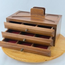 Organizador de escritorio de madera de nogal de mediados de siglo caja de valet de escritorio de joyería con cajones Catchall