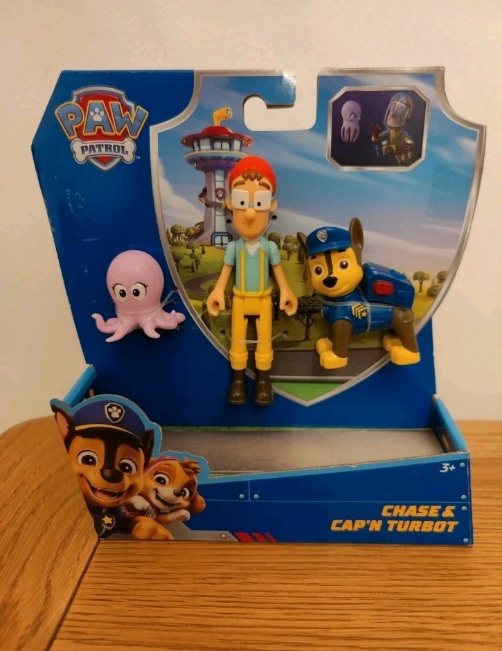 Paw Patrol Captain Turbot Cap'n Figure Toy With Chase And Octopus