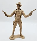 Vintage 1960s Marx 6" Western Gunslinger with 2 Pistols   Fully Intact. f8