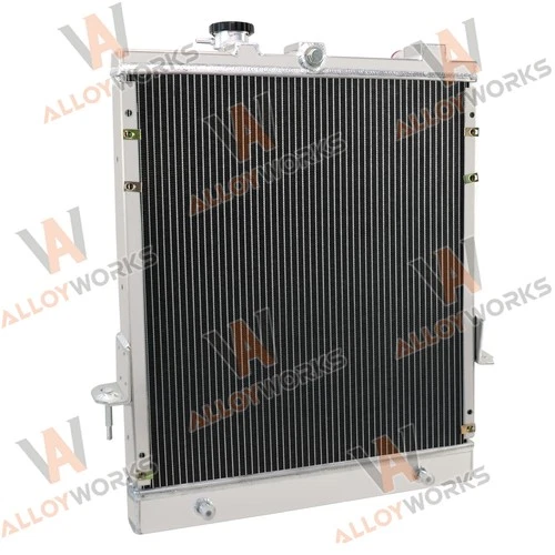 2 Row Aluminum Radiator For 1994-05 Chevy GMC Isuzu Truck Van W NPR NQR NRR US - Foto 9 di 10