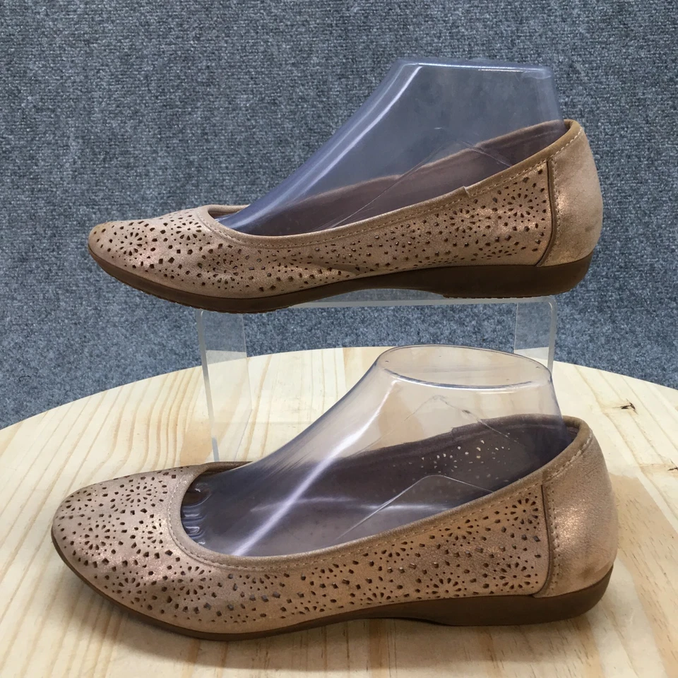 Croft & Barrow Shoes Womens 8 M Baritone Ballet Flats Rose Gold Faux Leather Low - Image 2 of 4