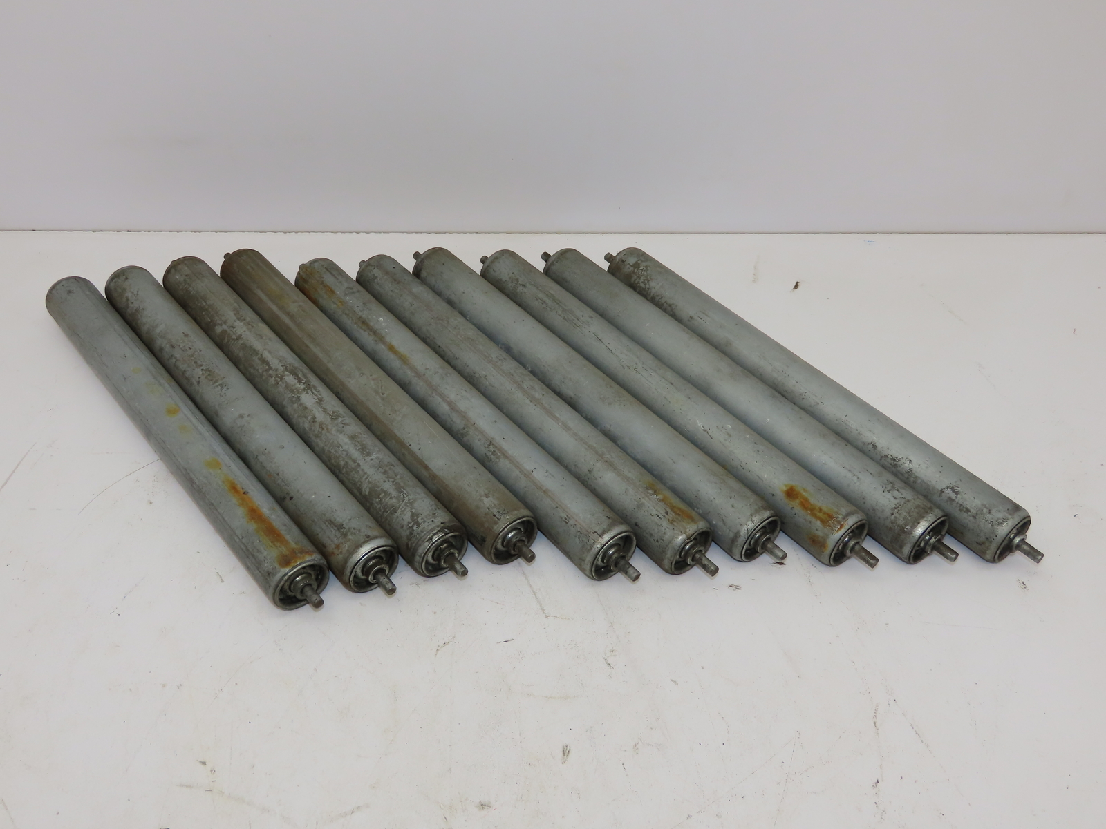 Kendale 10 - Gravity Conveyor Rollers 1-3/8"OD 13" BF 1/4" Round Axle Galvanized