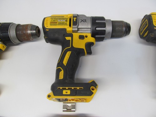 Lot of 6  20v DeWalt Drills broken for parts or repair - Picture 13 of 14