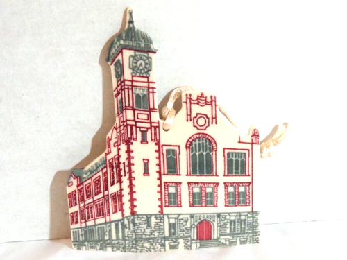 1995 Porzellan Ornament - Denny Hall - Dickinson College, Carlisle Pa.