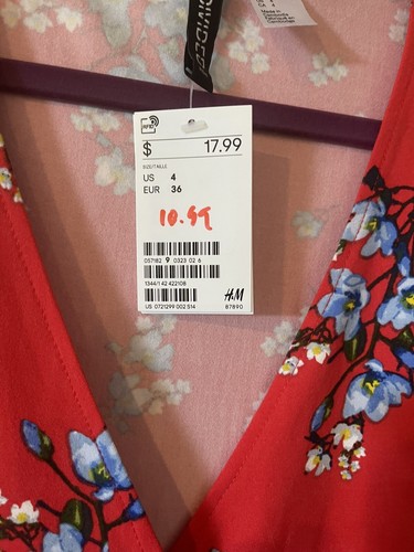 H&M Wrap Dress Short Sleeve Women's Size 4 Red w/ Blue Floral Design, Short, NWT - Picture 5 of 6