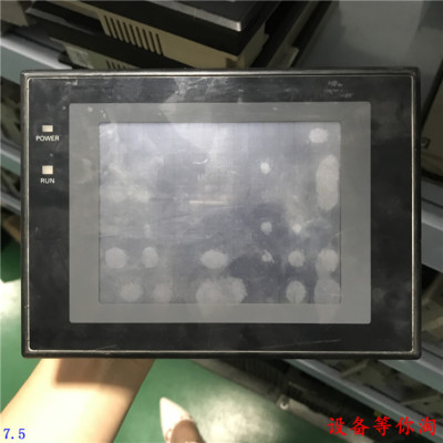 1PC used  omron NT31C-ST143B-EV3
