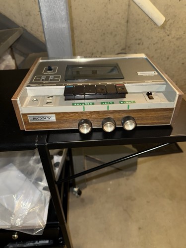 Sony TC 127 Stereo Tape Recorder And Player Parts Doesn’t Play Tape - Picture 1 of 5