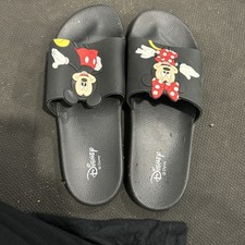 NWT DISNEY MICKEY MINNIE SLIDES SIZE 7