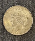 1922 SILVER PEACE DOLLAR - 90% Silver Coin