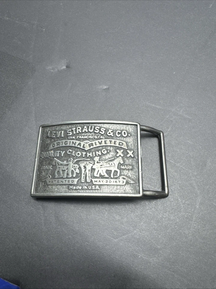 Vintage 1970s Levi Strauss & Co. Original Riveted Brass Belt Buckle Made USA - Image 3 of 4