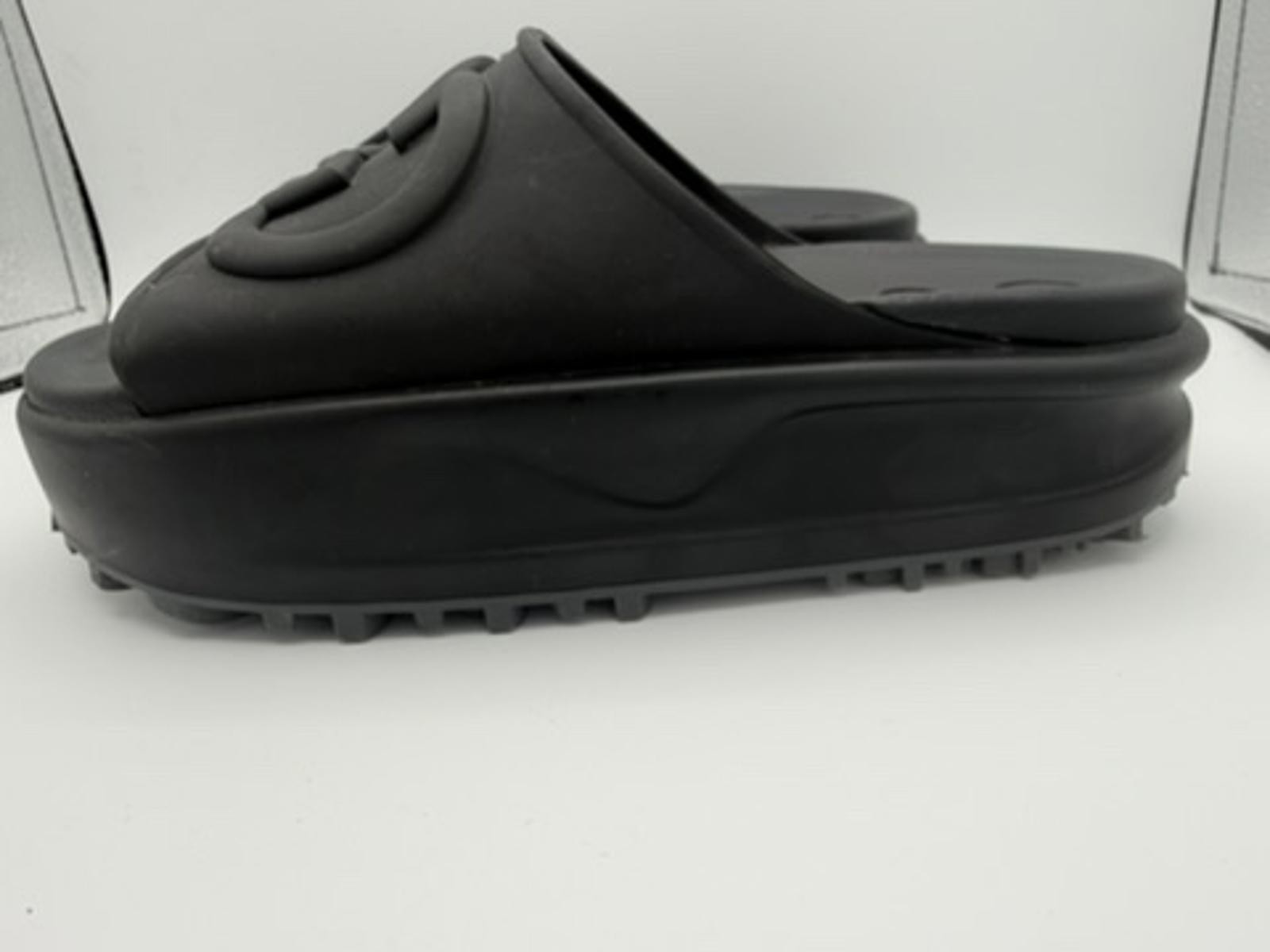 Authentic Gucci Interlocking G Platform Slide San… - image 5