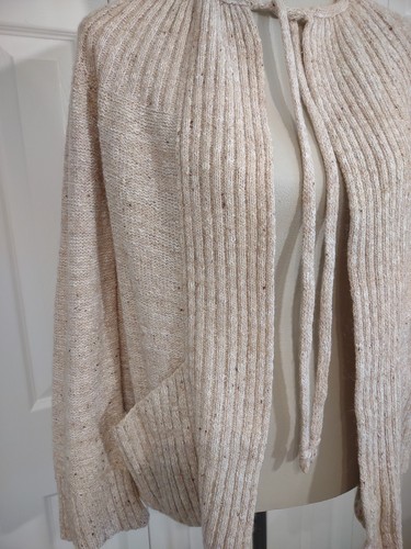 True Vintage 1970's Boho Style Nubby Cardigan Bell Shape Oatmeal Beige Small - Picture 5 of 7