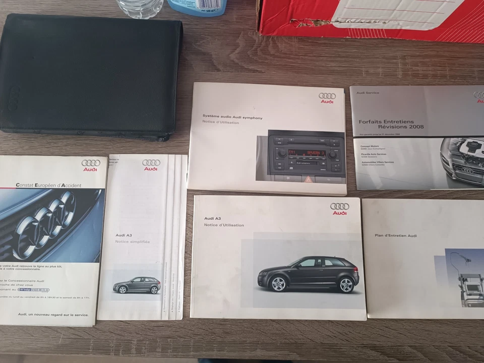 Pochette + notices Audi A3 - Photo 1/1
