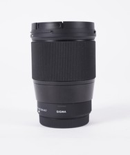 Sigma 16mm f/1.4 Contemporary DC DN Lens for Fuji X Mount
