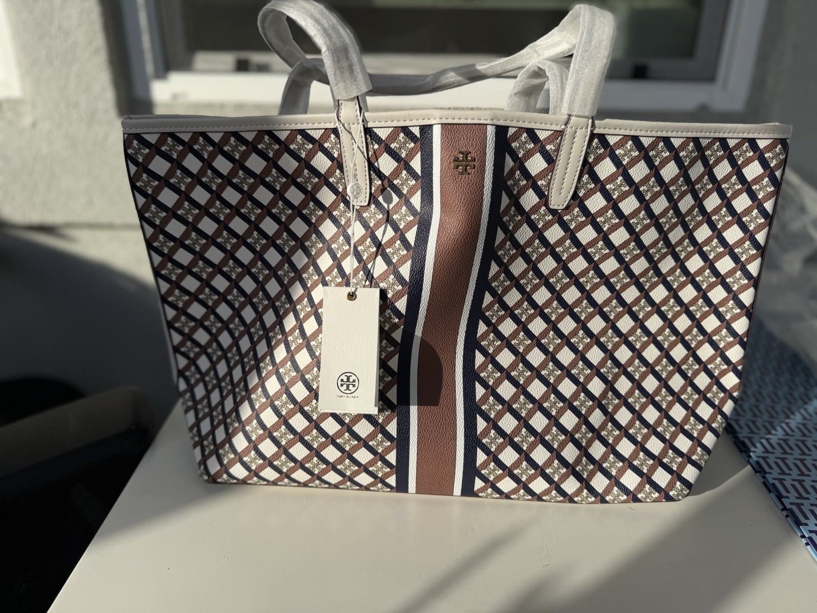 Tory Burch Geometric Large Tote Bag Logo Accent Brown White Striped Handles thumbnail 4