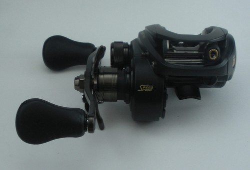 Lews PRO1XH Speed Spool Baitcast Reel 10BB Gear Ratio 8.3-1 - Picture 2 of 5