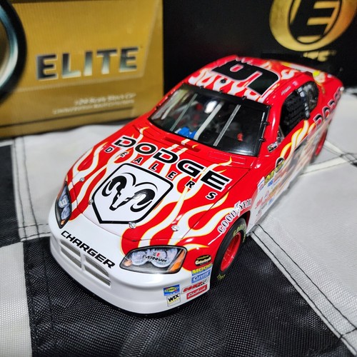 RCCA 1/24 2006 Kasey Kahne #9 Dodge Dealers/Fan Design Elite #0028 of 350 Made - Picture 3 of 9
