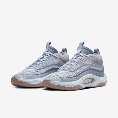 NIke Cosmic Unity 3 Women's Basketball Shoes, Football Grey, Size 8