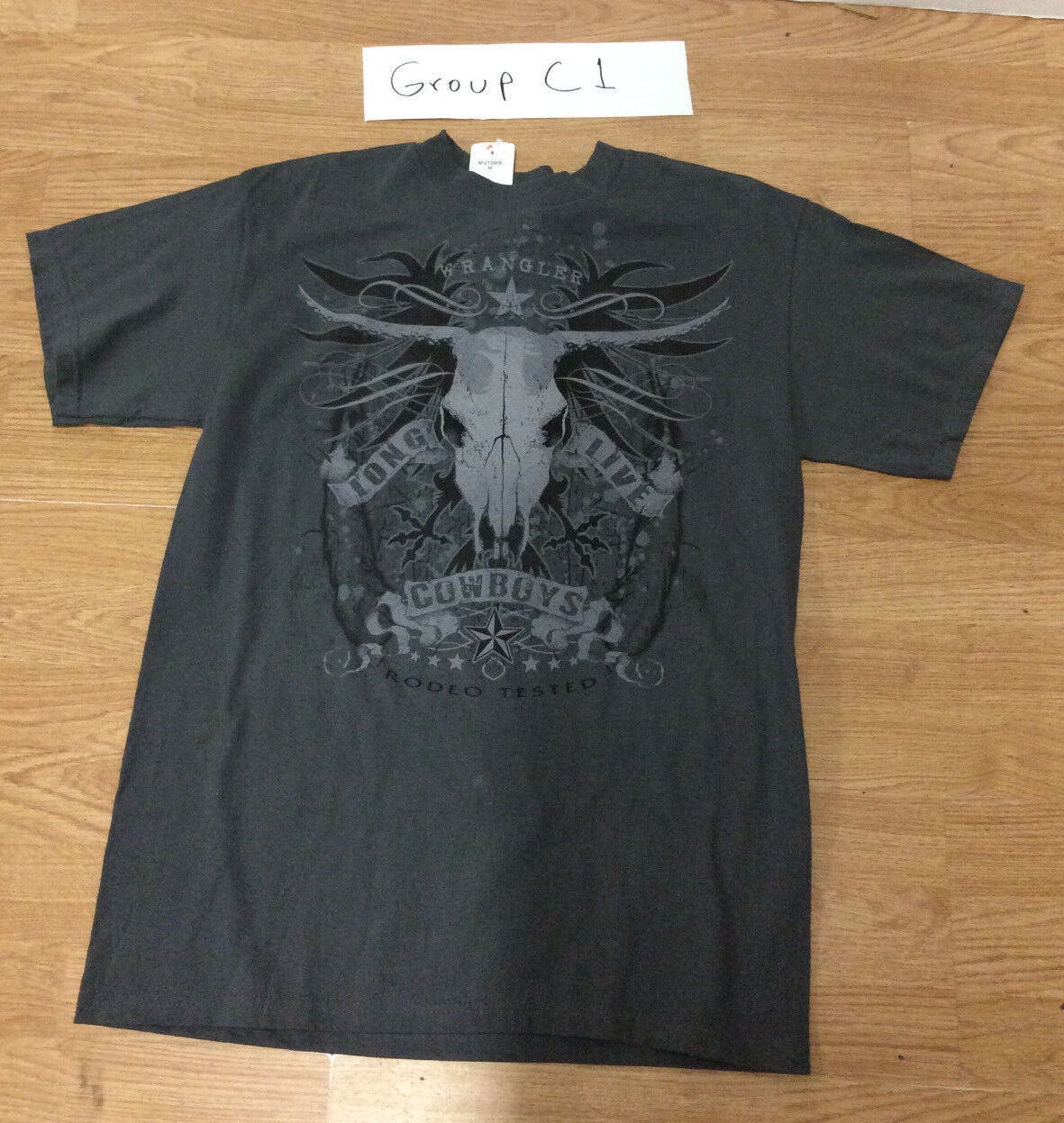 Picture 1 of 2