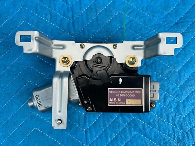 1998-2002 Lexus LX470 Sunroof Motor 63260-60060 | Genuine OEM