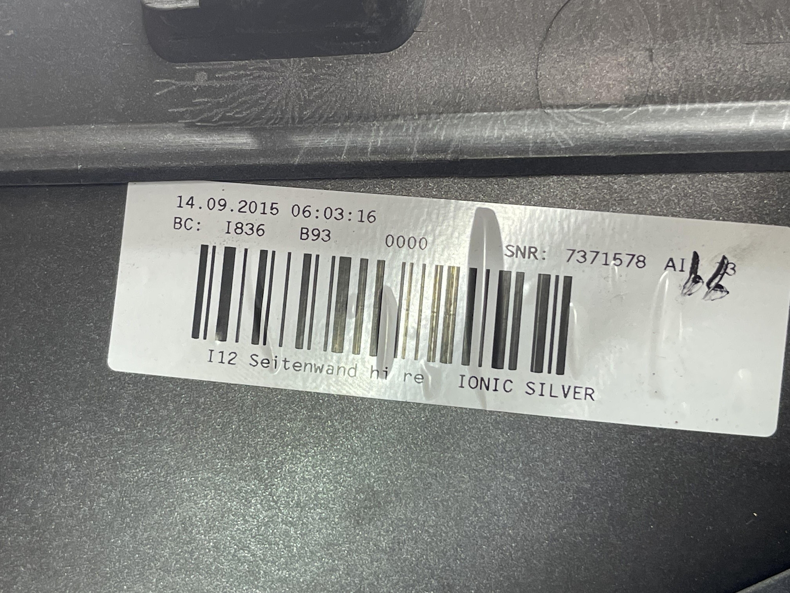 2014-2019 BMW I8 REAR RIGHT QUARTER PANEL ICONIC SILVER (B72) 7336314 OEM