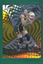 Chiney Ogwumike  2022 Panini Revolution  Shock Wave Sparks #15
