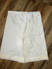 VTG Playtex  I Can  t Believe It  s A Girdle  Long  2508 WHITE SMALL , UNWORN