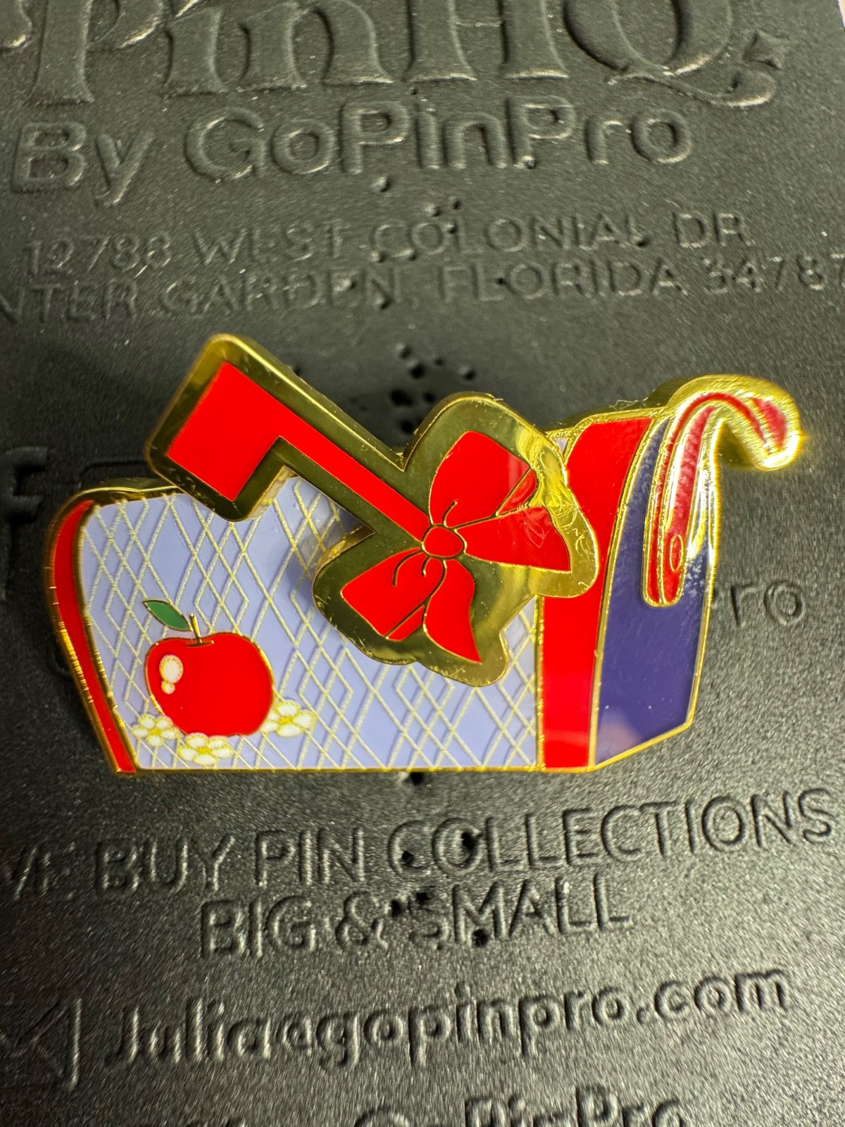 Loungefly Disney Blind Box Pin Princess Mailboxes Snow White New