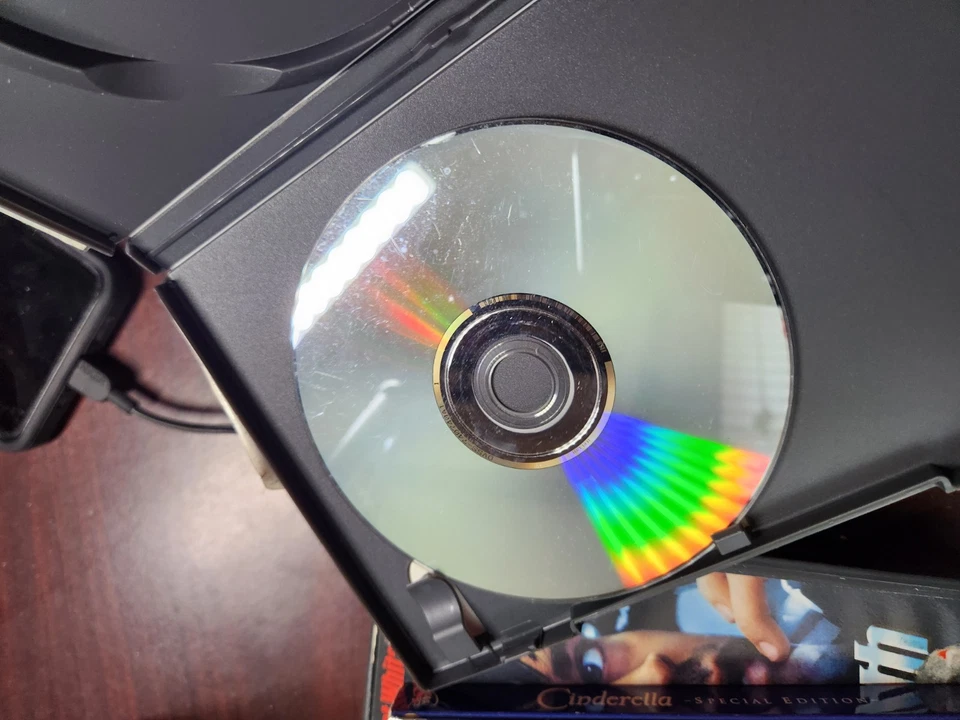 Leslie Sansone Walk Your Way Thin Punch Up Your Walk Exercise DVD - Image 4 of 4