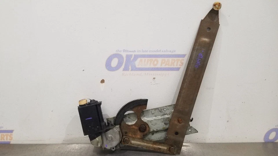 Cadillac Eldorado Biarritz 1977 puerta ventana regulador pasajero delantero derecho Foto 2 de 4