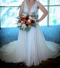 David Bridal Wedding Dress