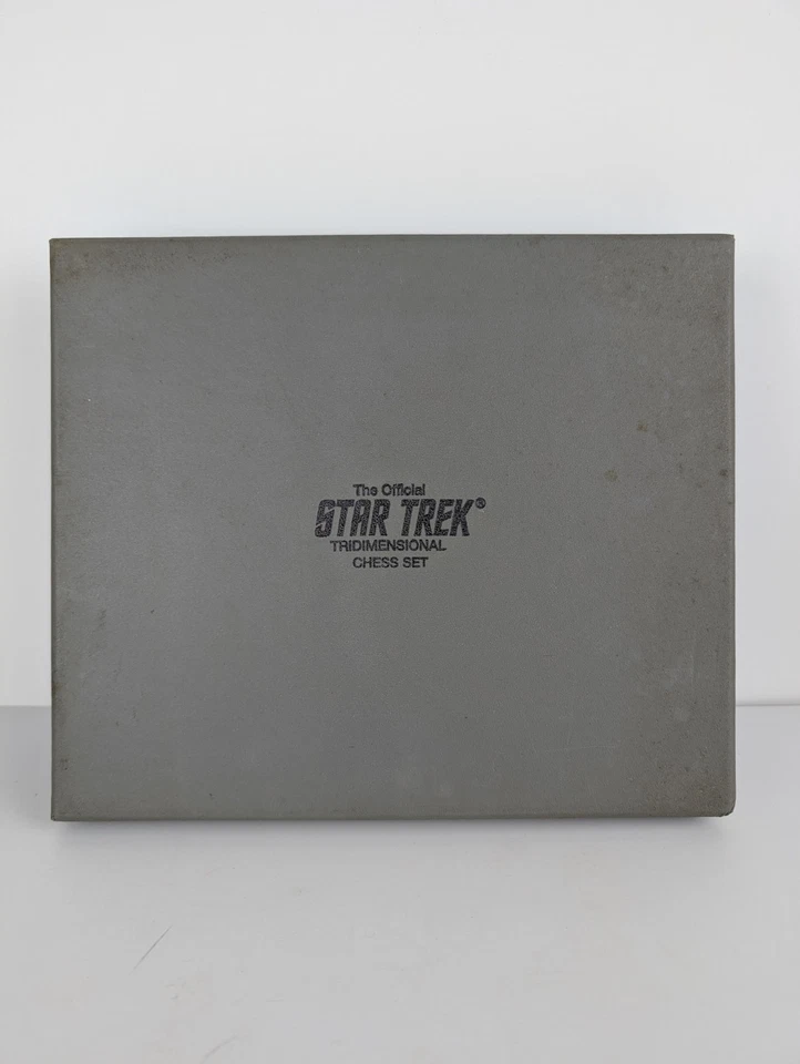 Vintage Star Trek Tri Dimensional Chess Set With Authenticity Certificate - Image 2 of 4