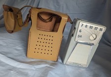 Very RARE Sharp TR-185 Transistor Radio W/Case