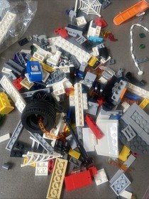 LEGO Marvel Beware the Vulture #76083 -replacement box Books parts only No Guys!