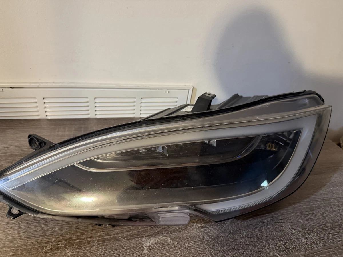 Presa d'aria anteriore del bagagliaio per Tesla Model Y