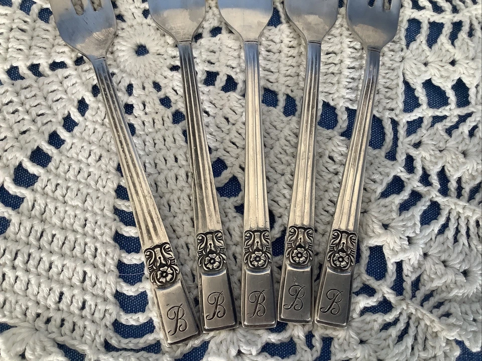 Vintage Silver Plate Set Of 5 Pastry Folks Flatware A1 EPNS By P Bros(S) Ltd - Image 3 of 4