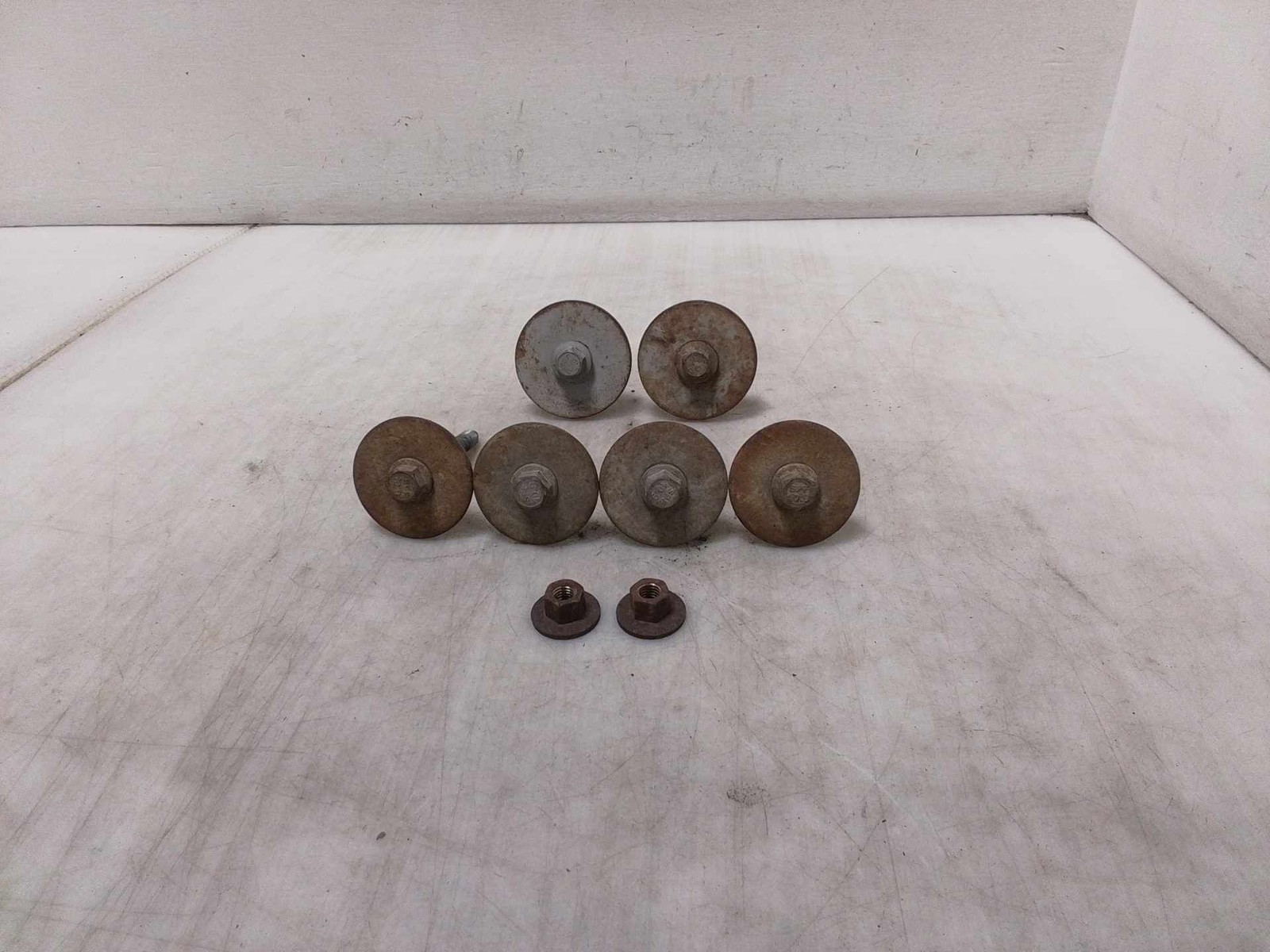 Jeep JK Wrangler OEM (6) Body Mount Bolts 2007-2017 161521