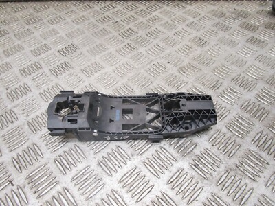 2015 VW HIGH UP 5DR DRIVER SIDE REAR DOOR HANDLE BRACKET OEM