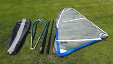 Junior windsurfing rig. 2.5m sail 2 part mast, fixed length boom and bag.