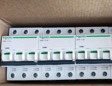 1PC NEW Schneider Miniature circuit breaker A9F18316 iC65N 3P C16A #YY
