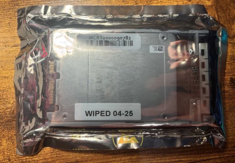DELL Intel SSD DC S3710 Series 400GB SSDSC2BA400G4R 2.5" SATA SSD 400GB 07C7FK - Image 2 of 4