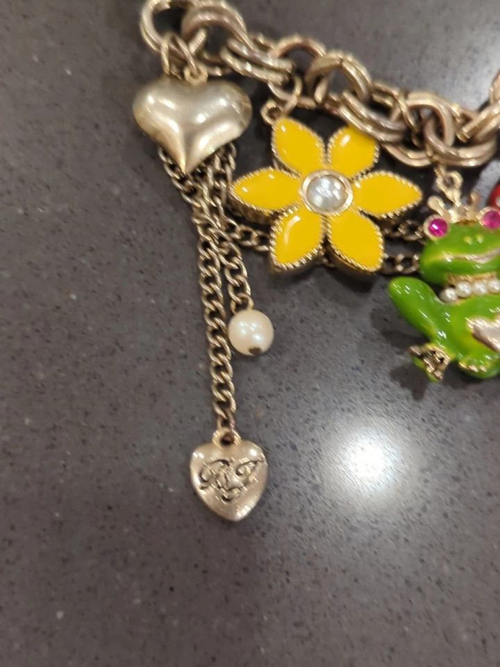 Pulsera elástica Betsey Johnson casa de muñecas imitación perla, rana, Ladybug, flor G83 Foto 2 de 4