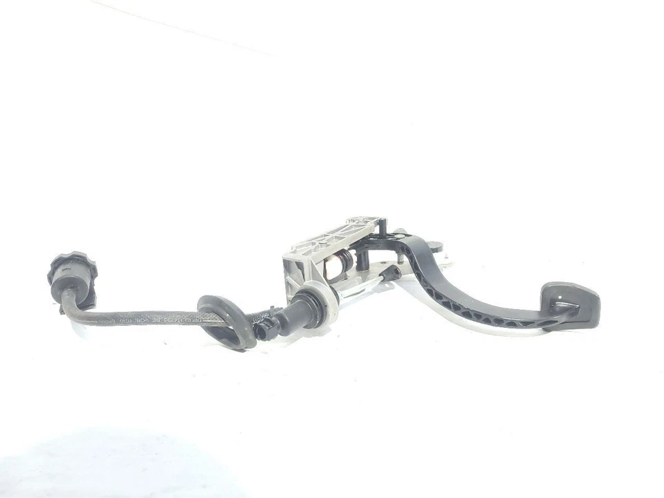 2017 Chevrolet Corvette OEM Clutch Pedal 23417446 - Image 4 of 4