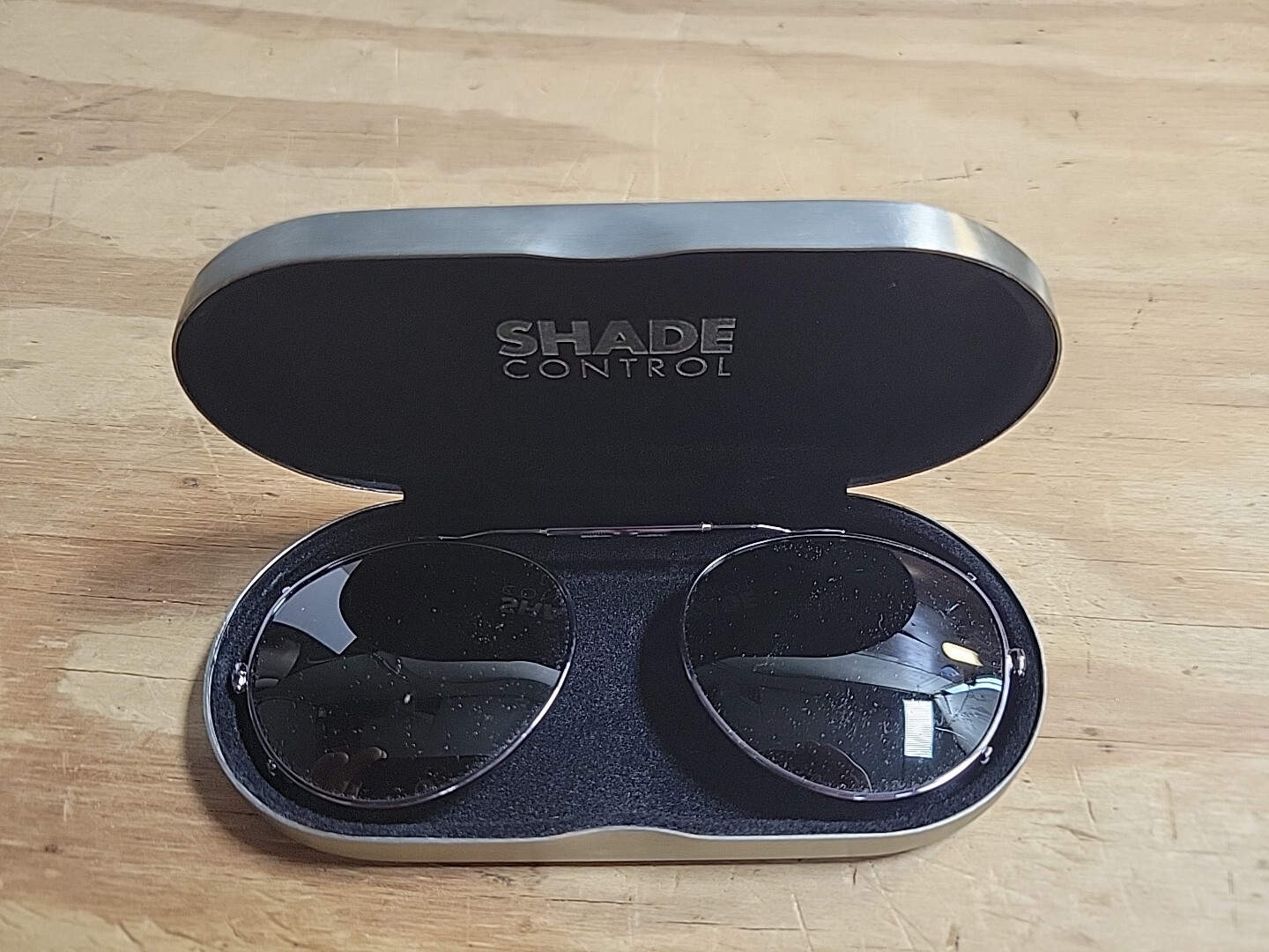 Shade Control Clip On Sunglasses with Metal Case Gray Lenses Roundish