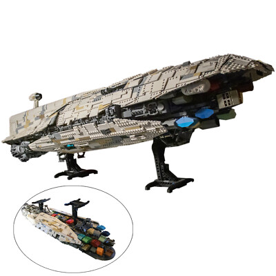 MOC: Medium Transport Ship with a Clamshell-like Hull and Stand 6669 Parts