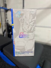 ASUS ROG GUNDAM LIMITED EDITION THRONE 
