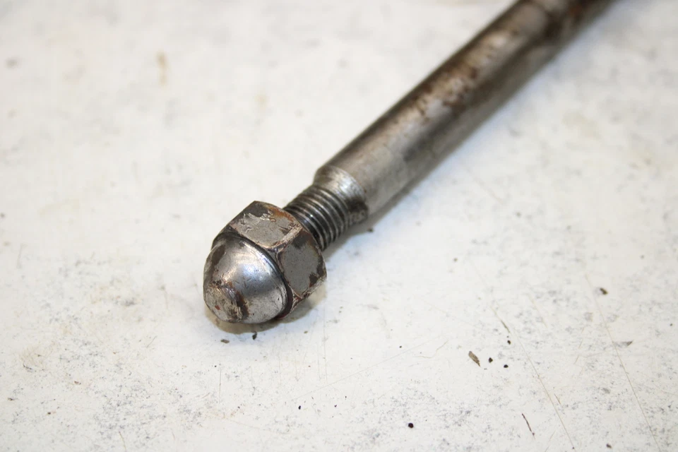 Bridgestone 90 Deluxe 1966 eje trasero llanta trasera perno de pivote BS90 M13-0396.JB Foto 2 de 3